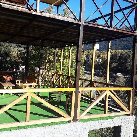 Guest House Mari30 Mestia Exterior foto